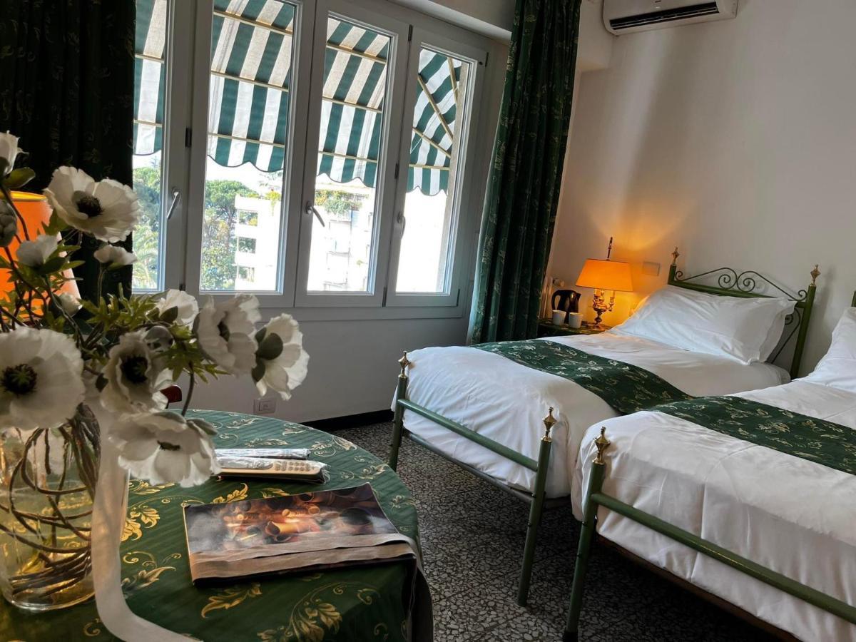 Eveline Portosole Hotel Sanremo Exterior photo