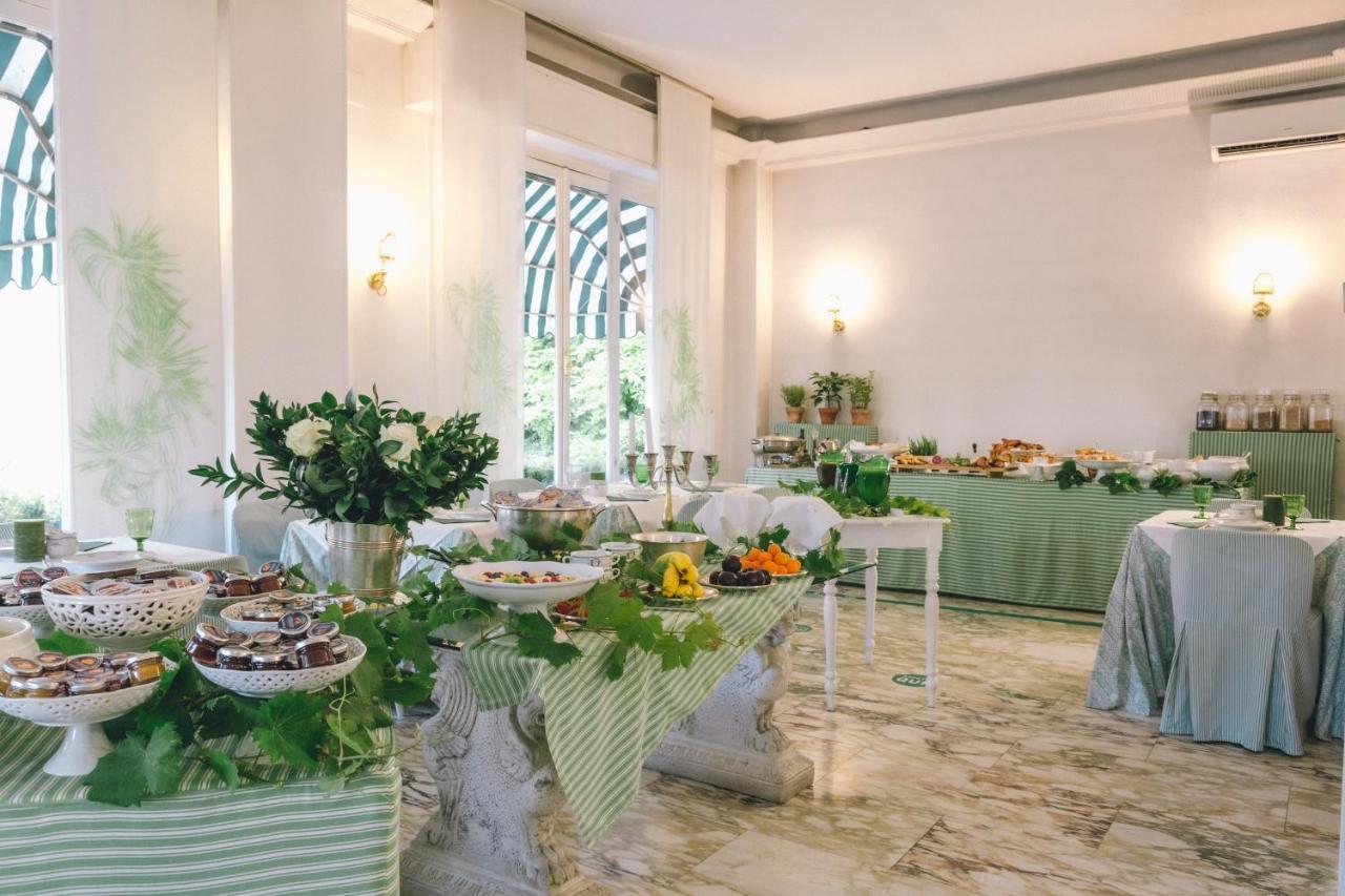 Eveline Portosole Hotel Sanremo Exterior photo